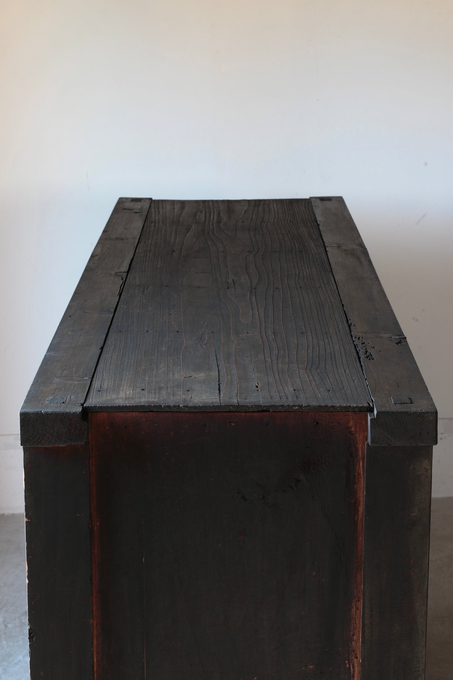Black Tansu