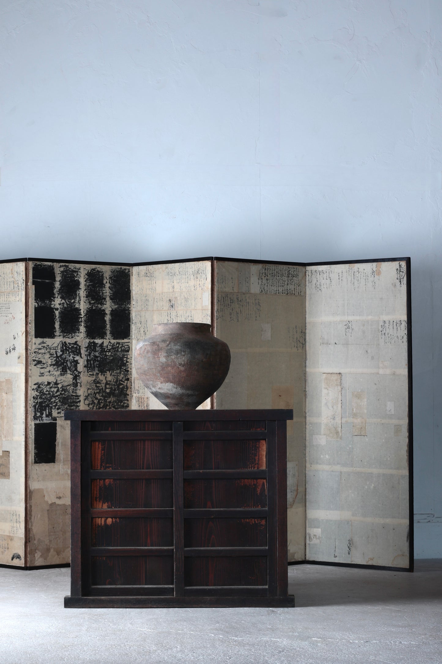 Black Tansu