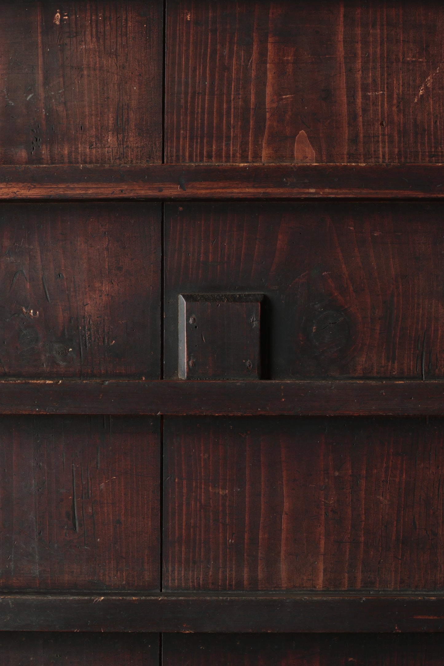 Black Tansu