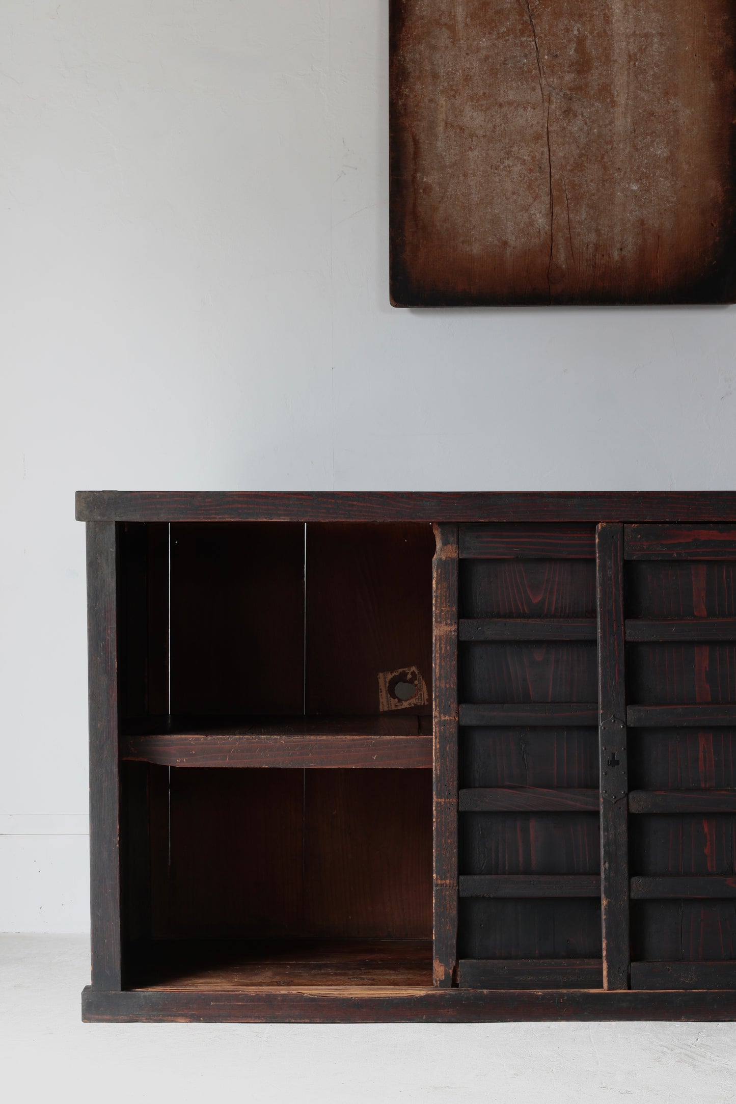 Black Tansu