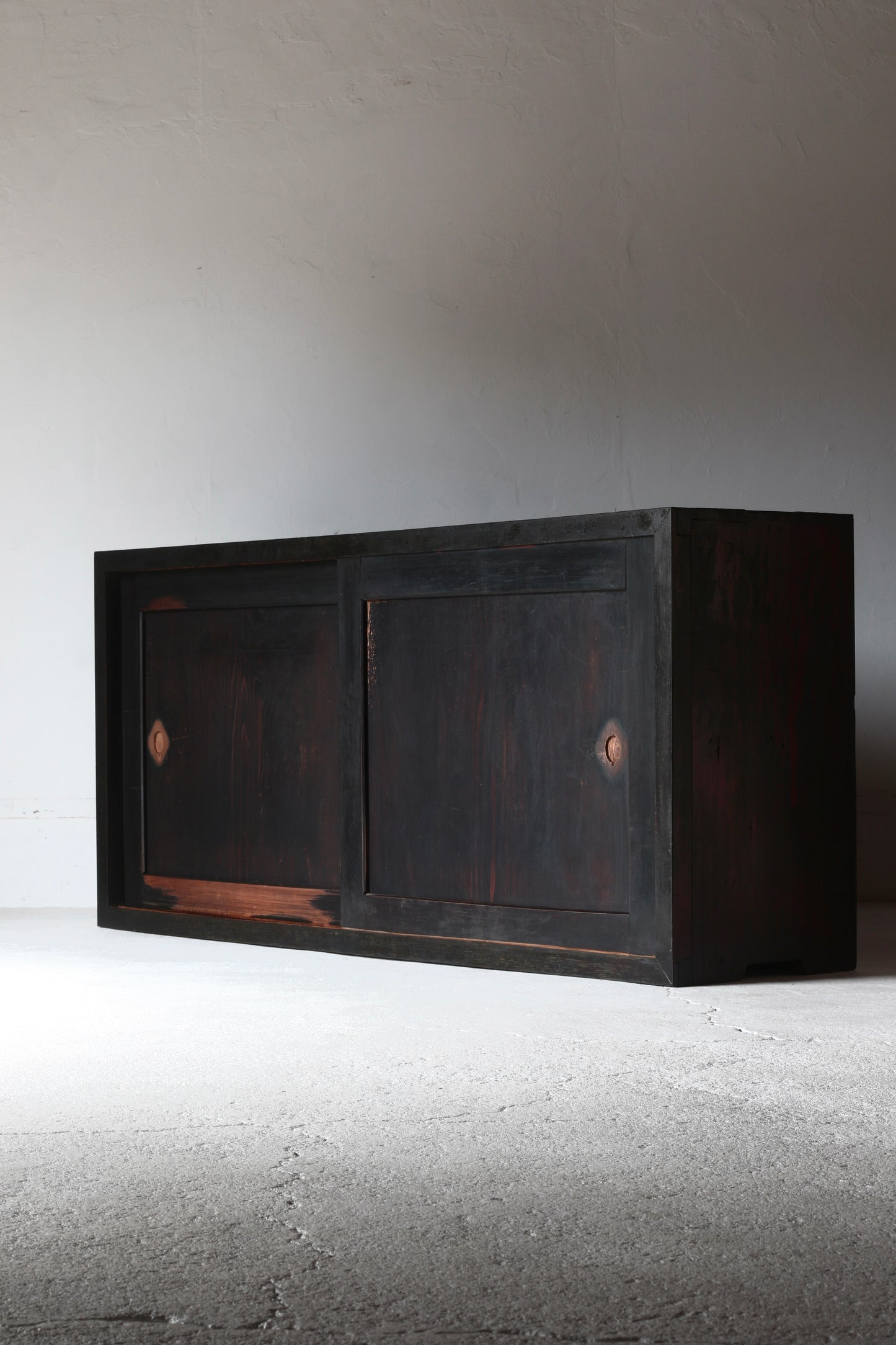 Black Tansu