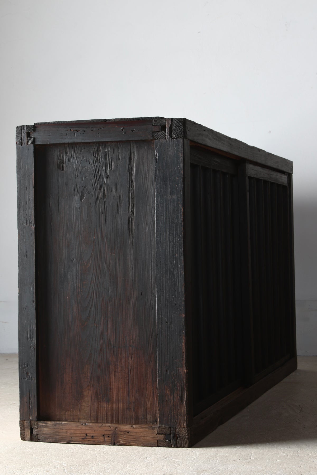 Black Tansu