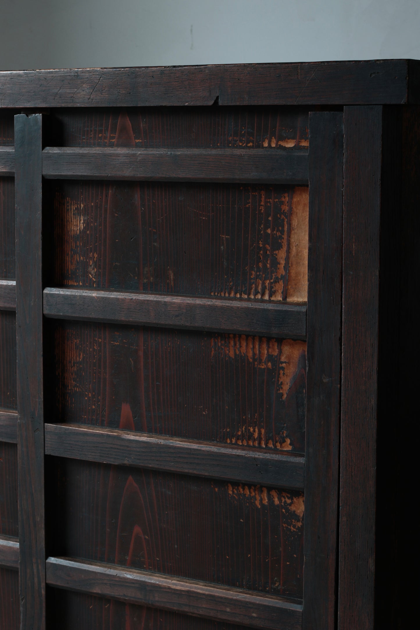 Black Tansu