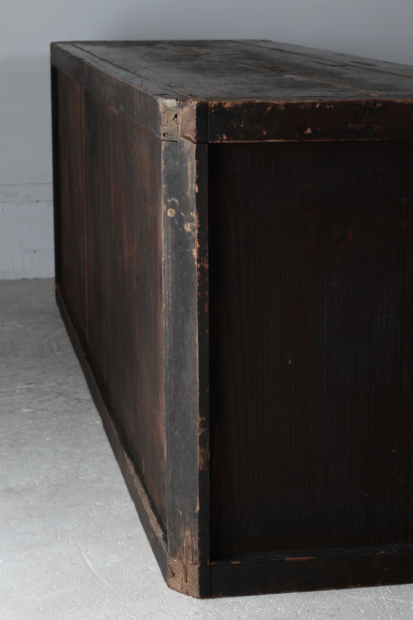 Paper Pasted Tansu