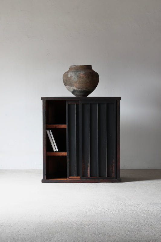 Black Tansu