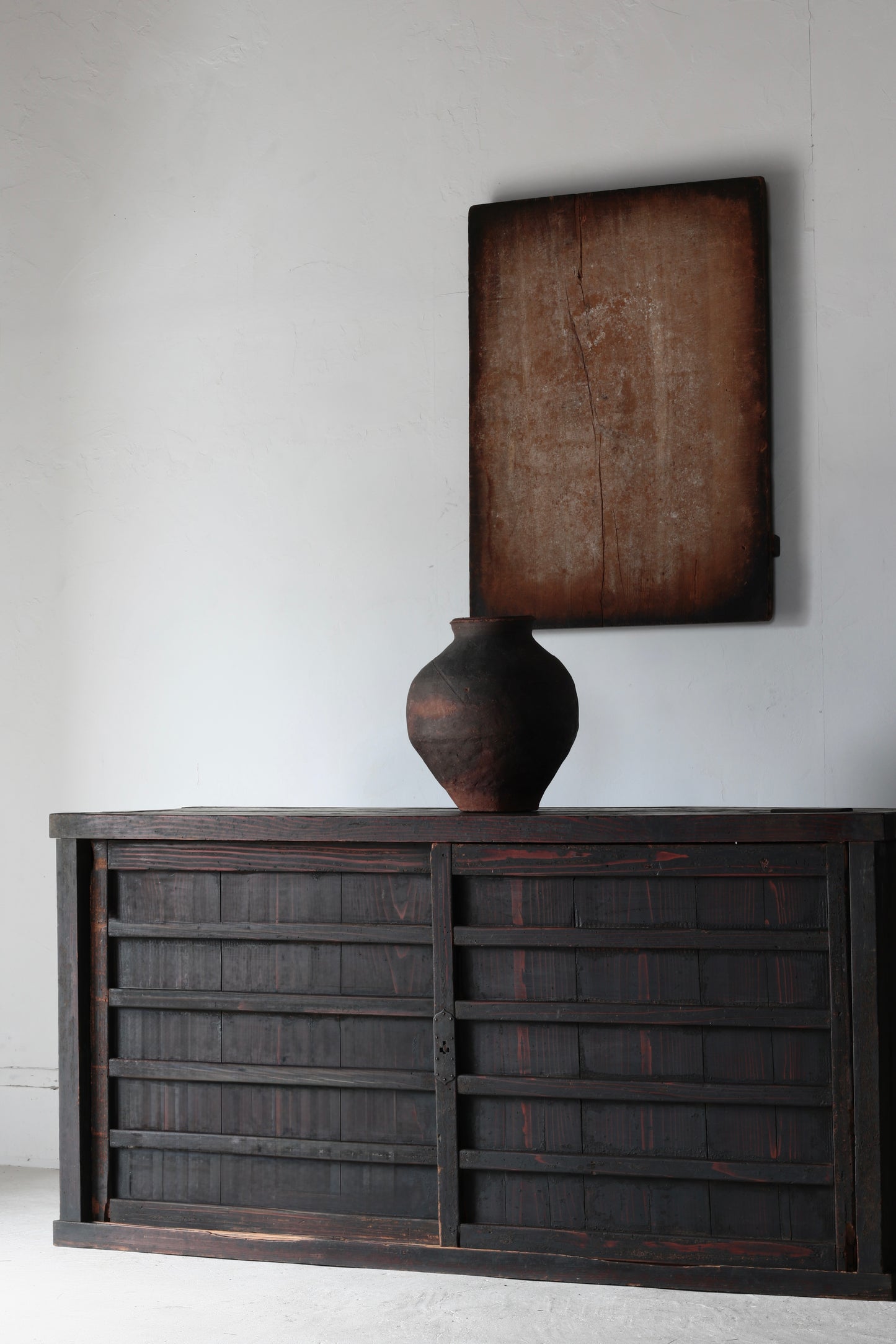 Black Tansu