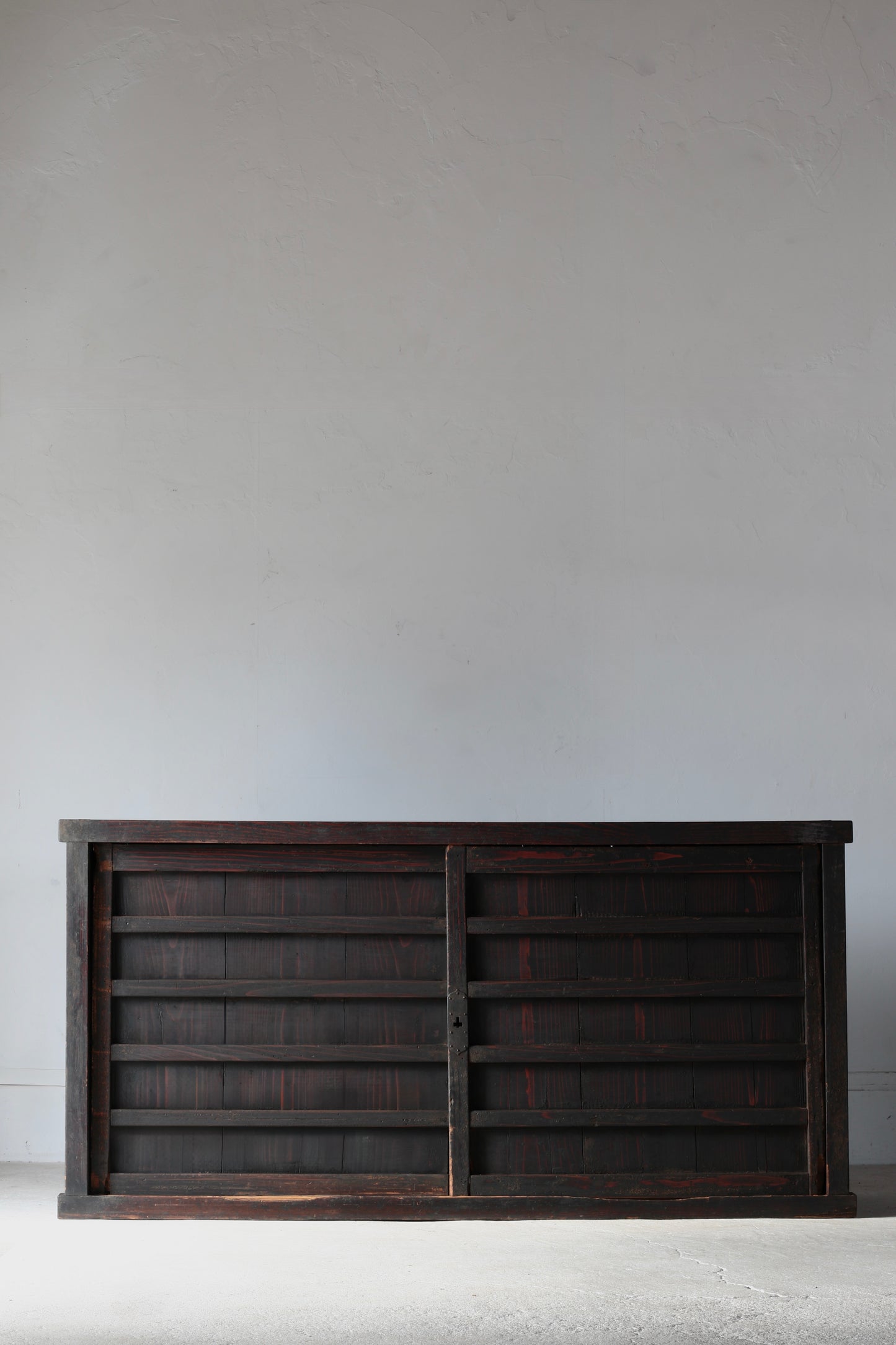 Black Tansu