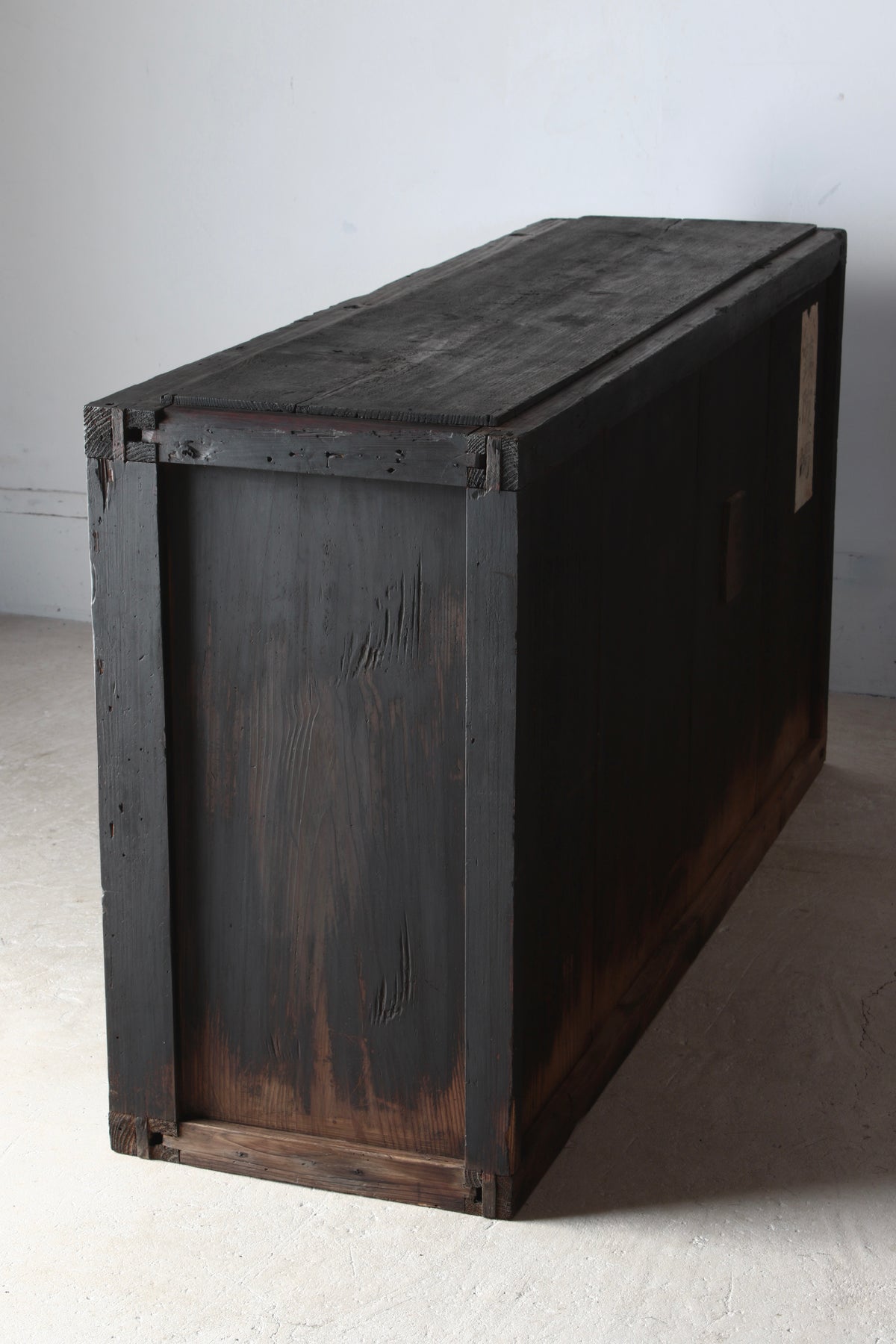 Black Tansu