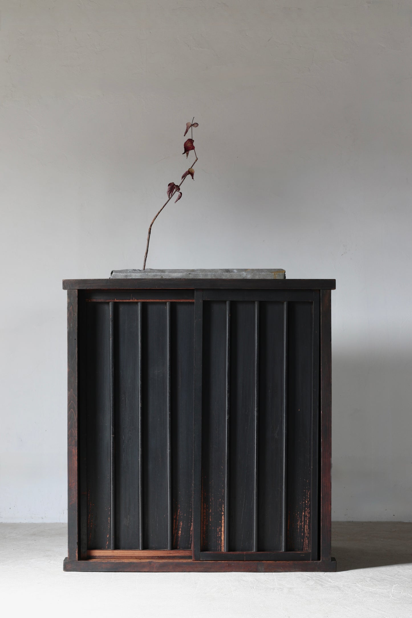 Black Tansu