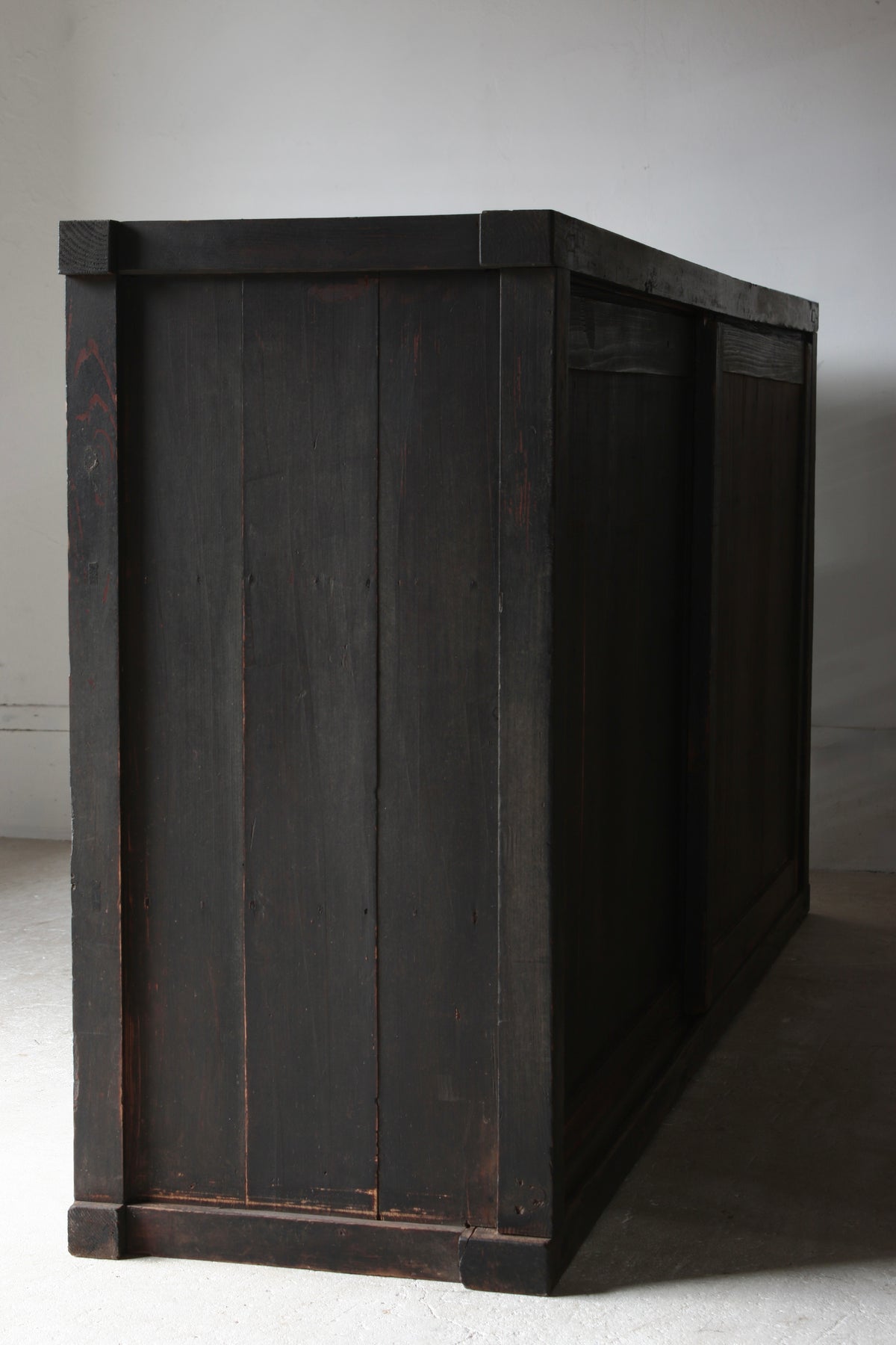 BlackTansu